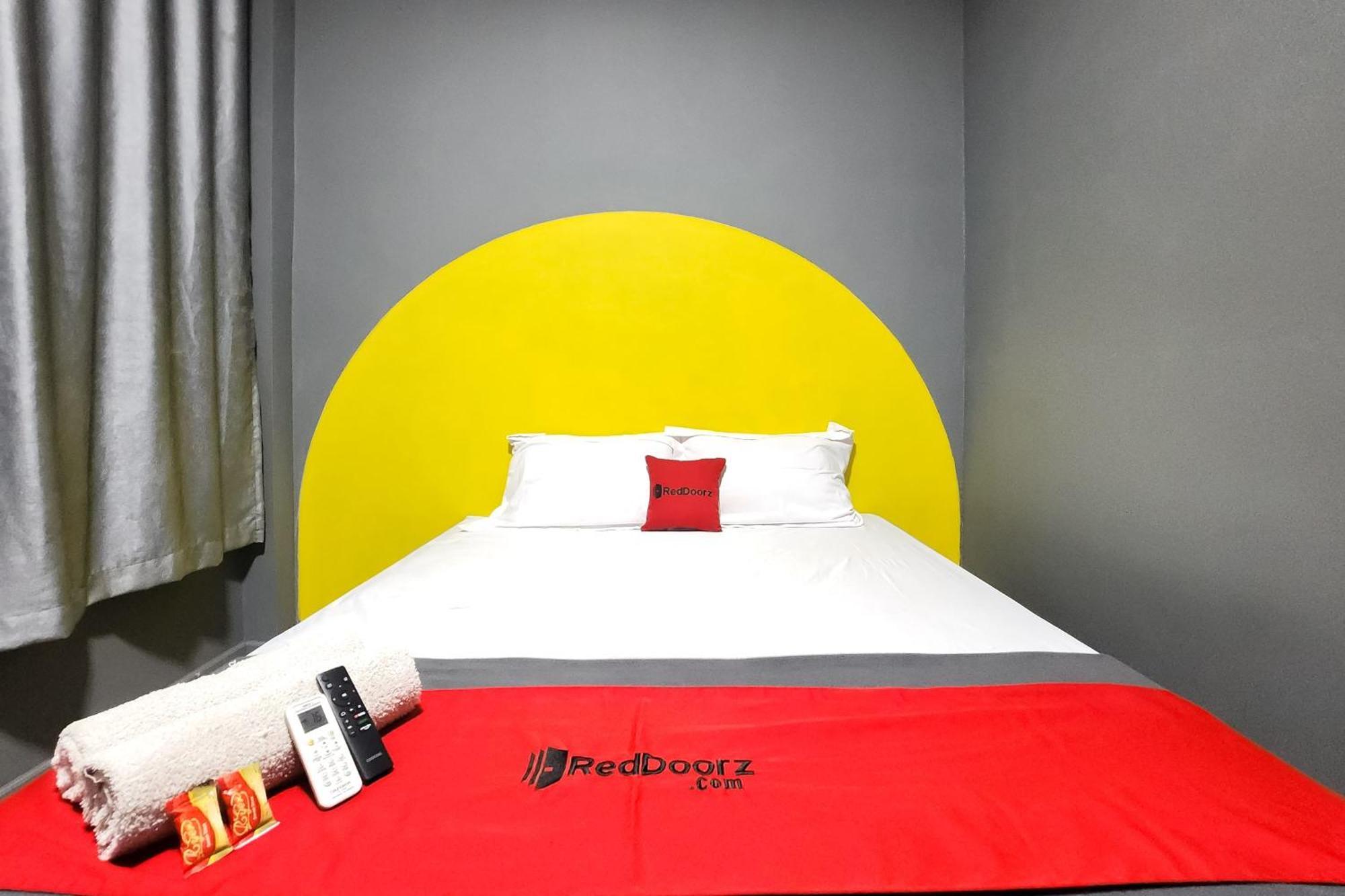 Reddoorz Near Stasiun Tanah Abang Hotel 2*