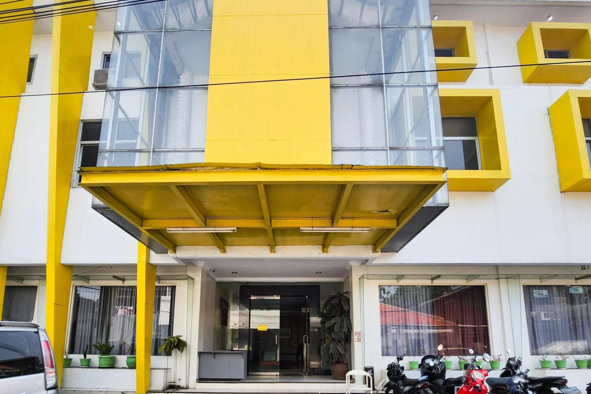 Reddoorz Near Stasiun Tanah Abang Jakarta